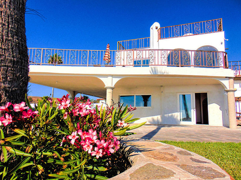 Casa Playa Baja Hotel Primo Tapia Екстериор снимка