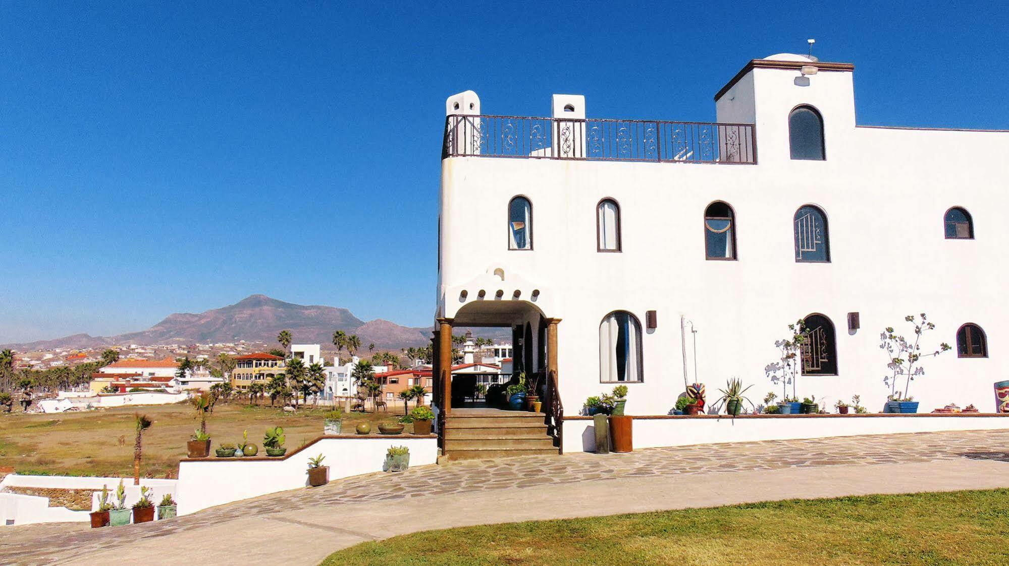 Casa Playa Baja Hotel Primo Tapia Екстериор снимка